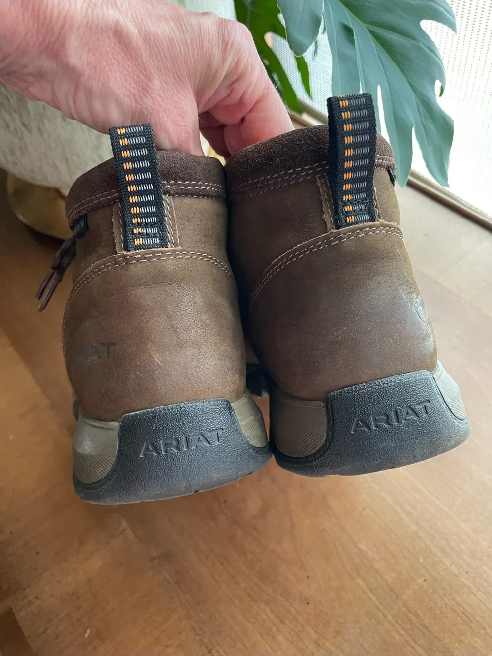 Ariat Edge LTE Brown Chukka Work Boots Composite Toe size 9.5